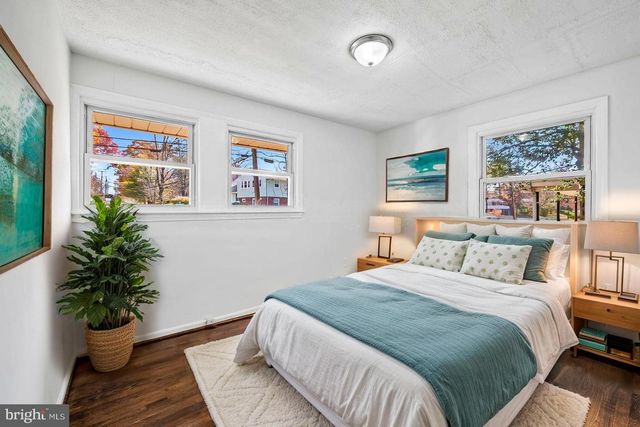 8416 RAVENSWOOD RD, Hyattsville, MD 20784