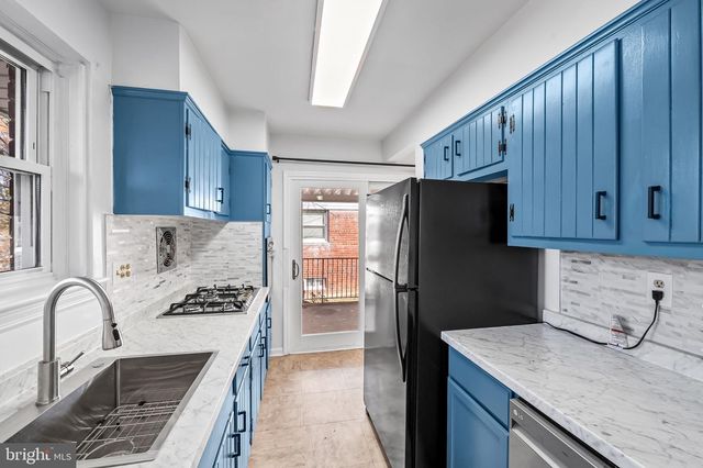 8416 RAVENSWOOD RD, Hyattsville, MD 20784