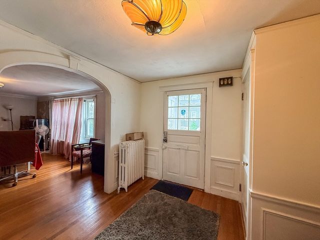 85 Fairbank St, Boston, MA 02135