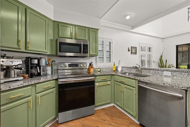 993 TROON TRACE, Winter Springs, FL 32708