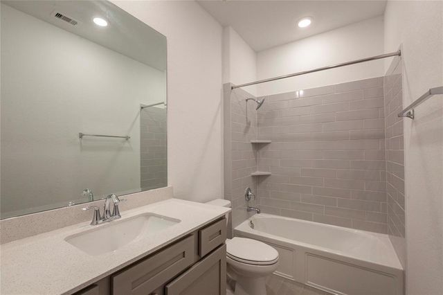 4042 Champlain Way, Iowa Colony, TX 77583