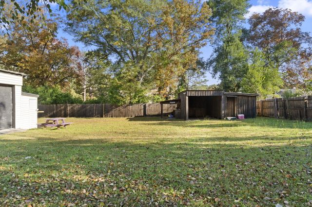 261 Myrtle Street, Gloverville, SC 29828