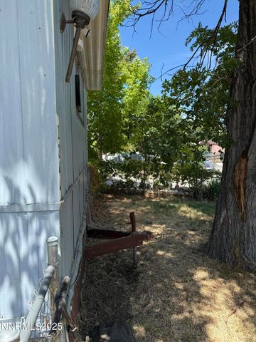 1244 Fleetwood Avenue, Carson City, NV 89701