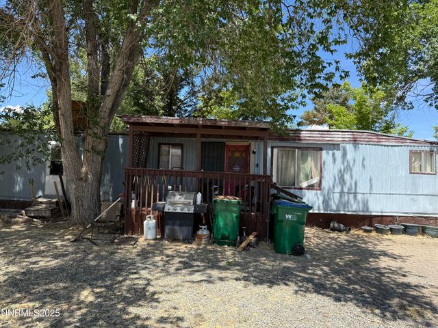 1244 Fleetwood Avenue, Carson City, NV 89701