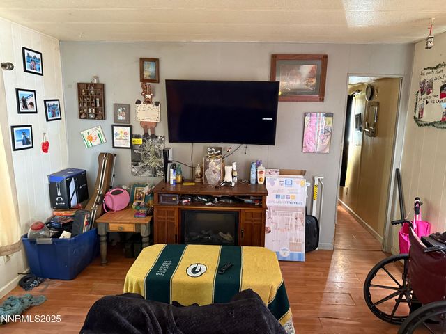 1244 Fleetwood Avenue, Carson City, NV 89701