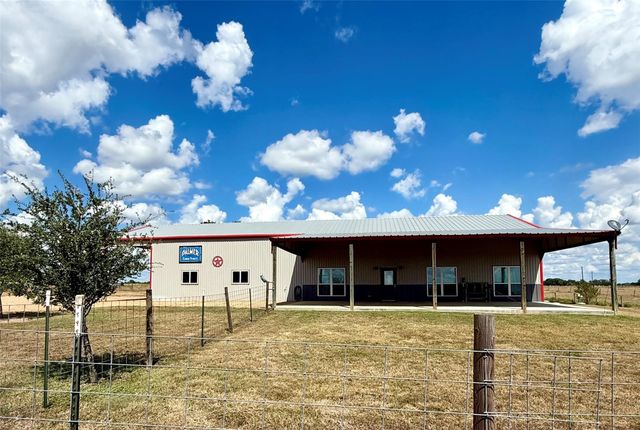 7210 Goehring Road, Ledbetter, TX 78946