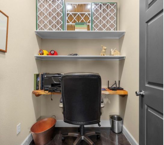 7210 Goehring Road, Ledbetter, TX 78946