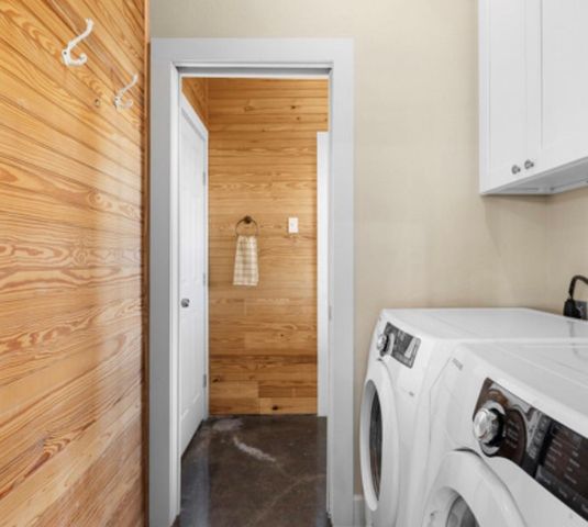 7210 Goehring Road, Ledbetter, TX 78946