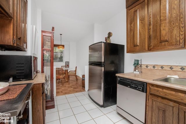 2500 Johnson Ave Apt 1L, New York City, NY 10463