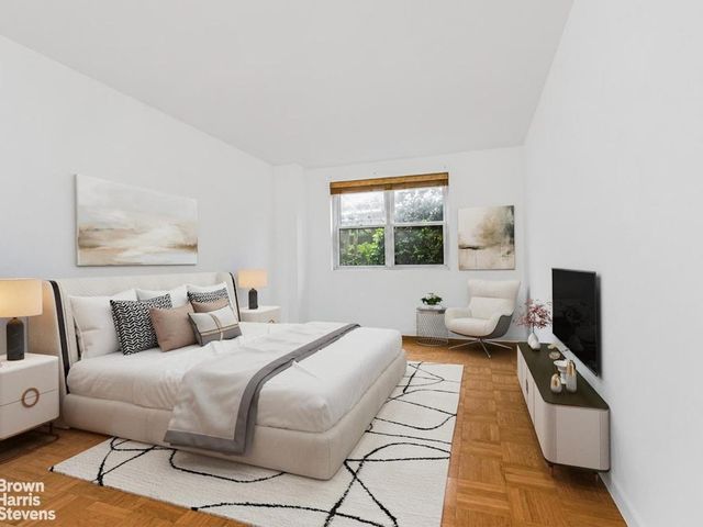 2500 Johnson Ave Apt 1L, New York City, NY 10463