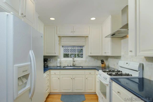 1045 Adella, Coronado, CA 92118