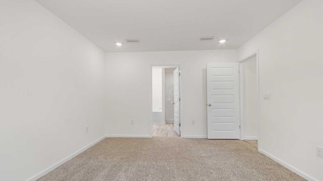 204 Eunola Lane, Freeport, FL 32439