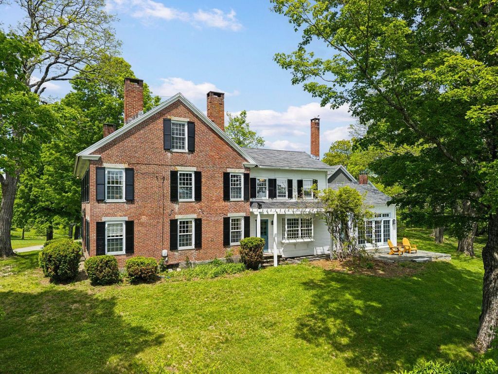 Image 31 of property listing at 874 Middletown Road, Grafton, VT 05146