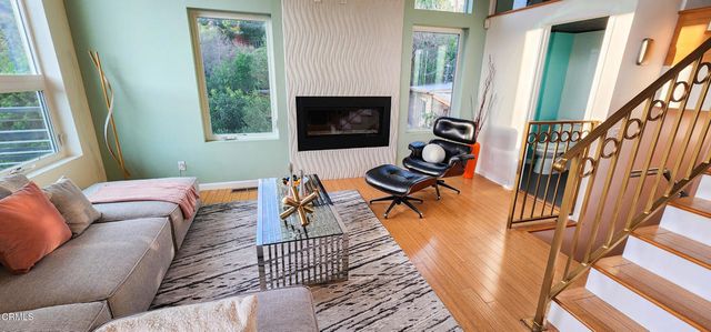 475 Rustic Drive, Los Angeles, CA 90065