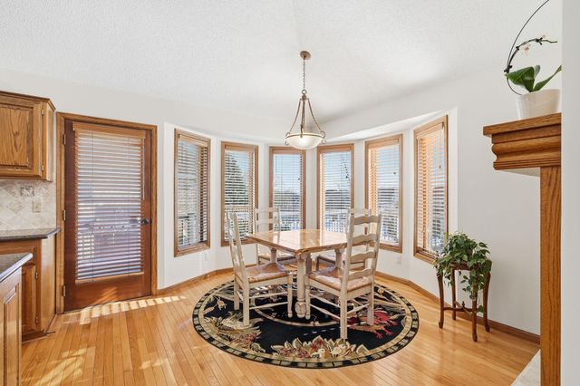 3151 Bent Tree Hills Drive, New Brighton, MN 55112