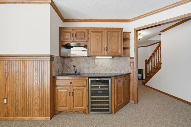 3151 Bent Tree Hills Drive, New Brighton, MN 55112