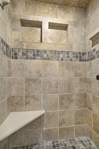 3151 Bent Tree Hills Drive, New Brighton, MN 55112