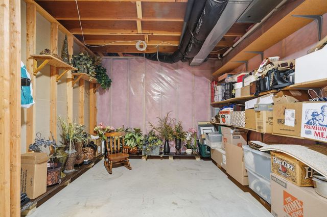 3151 Bent Tree Hills Drive, New Brighton, MN 55112