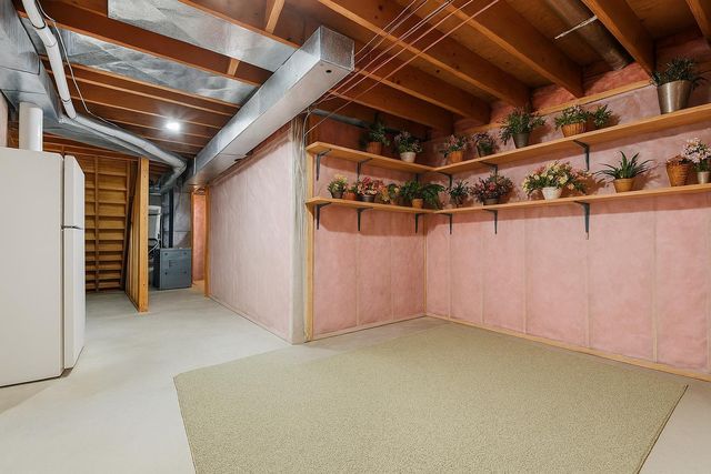 3151 Bent Tree Hills Drive, New Brighton, MN 55112