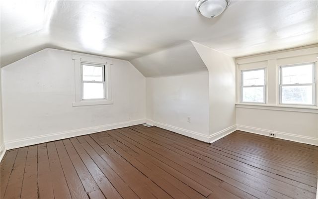 7258 Campania Ave, Lincoln Larimer, PA 15206