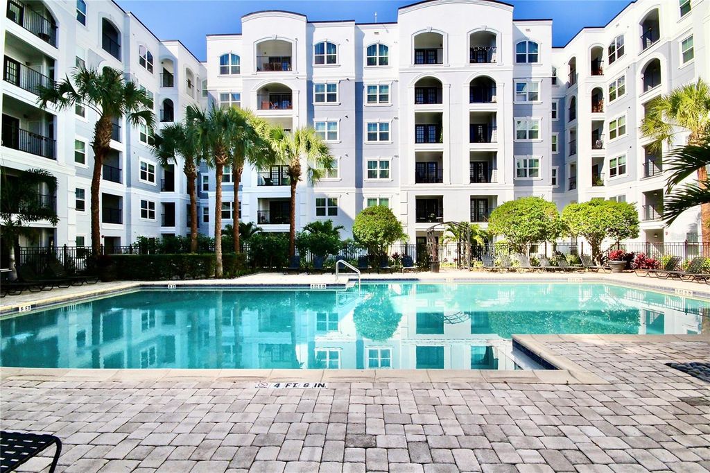 Image 25 of property listing at 300 E SOUTH STREET 1015, Orlando, FL 32801