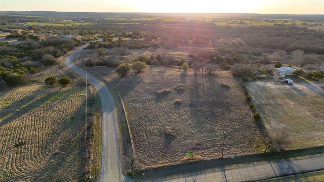 7922 Boswell Court, Lipan, TX 76462