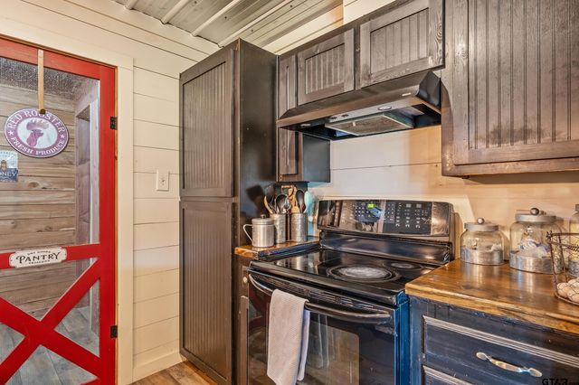 15758 Audrey Ln, Arp, TX 75750
