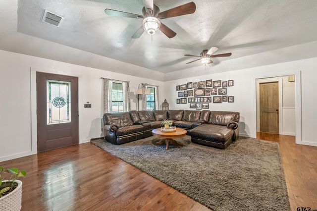 15758 Audrey Ln, Arp, TX 75750