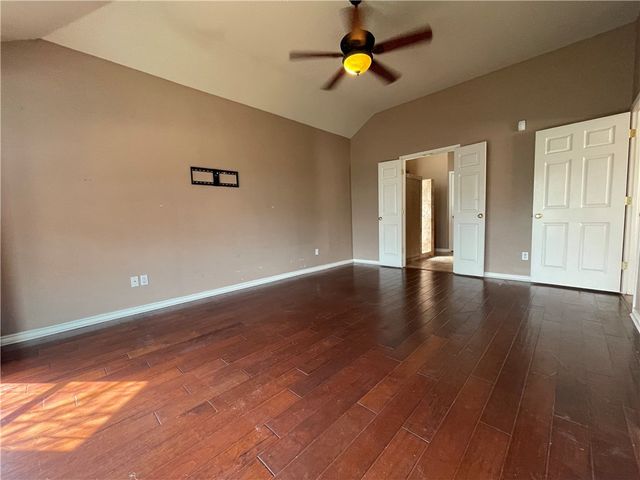 6129 Garden Court Ct, Corpus Christi, TX 78414