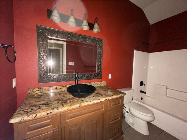 6129 Garden Court Ct, Corpus Christi, TX 78414