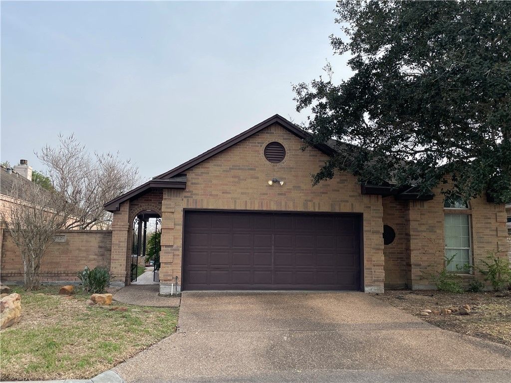 6129 Garden Court Ct, Corpus Christi, TX 78414 — photo 2