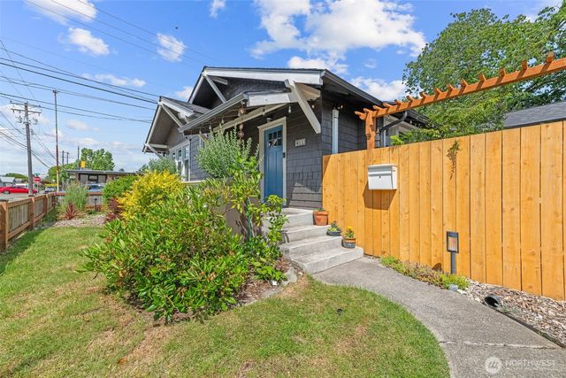 611 S Washington Street, Tacoma, WA 98405
