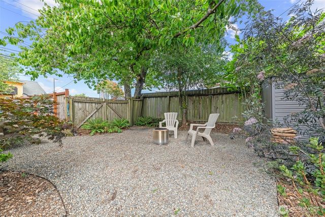 611 S Washington Street, Tacoma, WA 98405