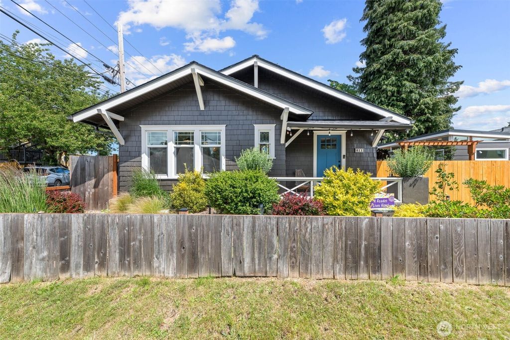 611 S Washington Street, Tacoma, WA 98405
