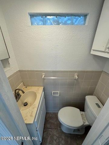 1453 W 14TH Street, Jacksonville, FL 32209