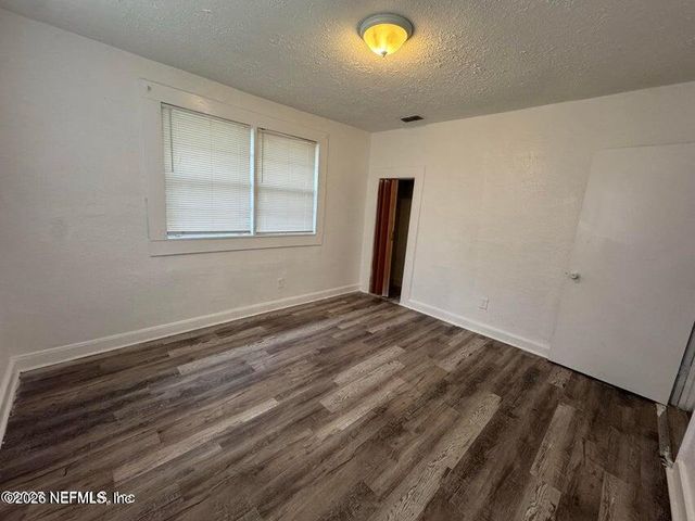 1453 W 14TH Street, Jacksonville, FL 32209