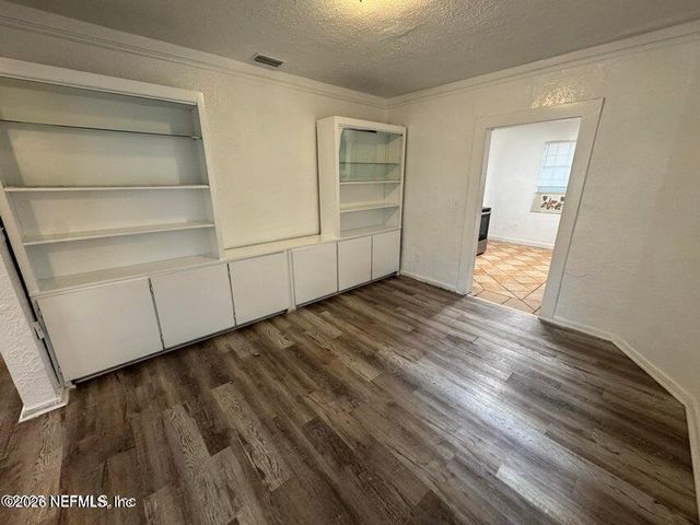 1453 W 14TH Street, Jacksonville, FL 32209