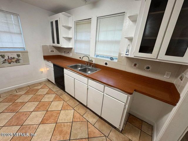 1453 W 14TH Street, Jacksonville, FL 32209