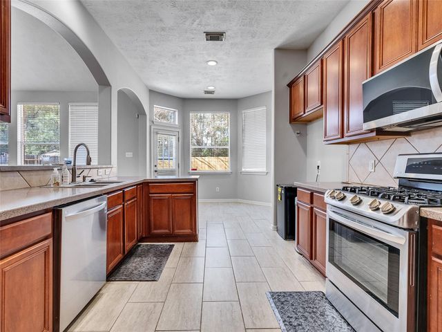 2615 Fern Lacy Drive, Spring, TX 77388