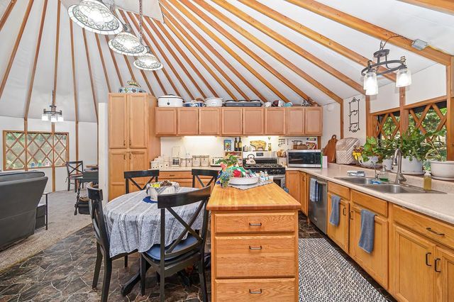 17008 Bloomfield Ridge Pl, Nevada City, CA 95959