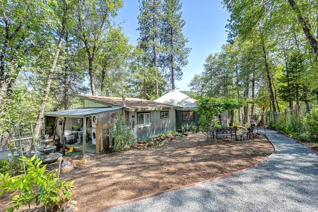 17008 Bloomfield Ridge Pl, Nevada City, CA 95959