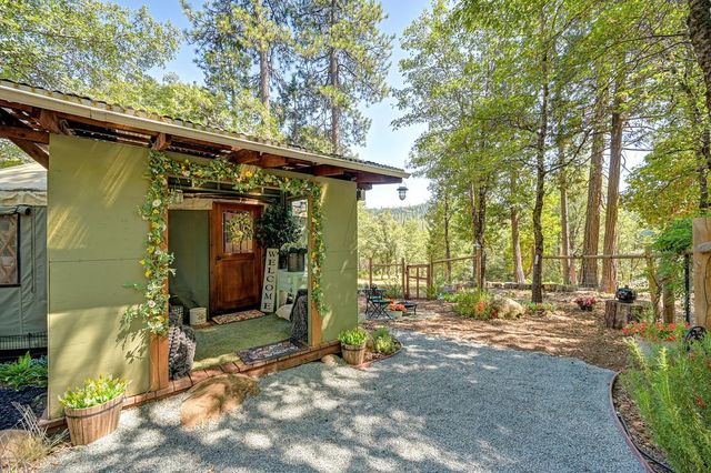 17008 Bloomfield Ridge Pl, Nevada City, CA 95959