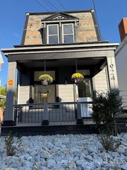 924 McPherson Avenue, Cincinnati, OH 45205