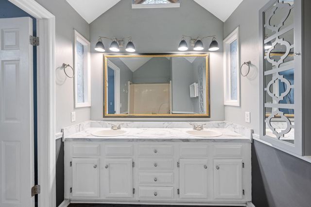 69 Beverley Circle, Ringgold, GA 30736