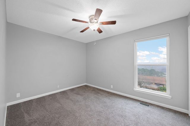 69 Beverley Circle, Ringgold, GA 30736