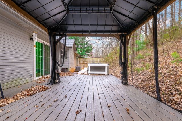 69 Beverley Circle, Ringgold, GA 30736