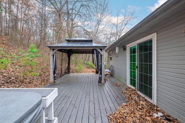 69 Beverley Circle, Ringgold, GA 30736