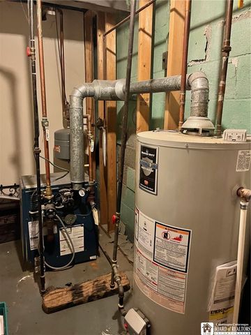 210 White Oak Dr., Allegany, NY 14706