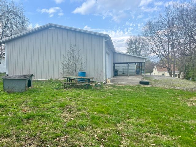 1055 Hart Road, Columbus, OH 43223