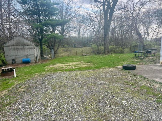 1055 Hart Road, Columbus, OH 43223